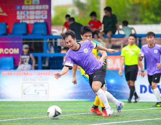 FC Doanh Nh&acirc;n Huế v&agrave;o B&aacute;n kết Giải HuBa 2024