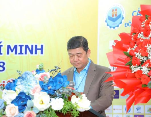 &Ocirc;ng Đinh Ngọc Linh - G&acirc;y dựng cơ đồ từ mực in v&agrave; giấy