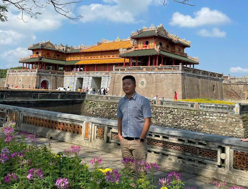 Anh Nguyễn Văn Lộc, Giám đốc Công ty TNHH Xây dựng - Kinh doanh