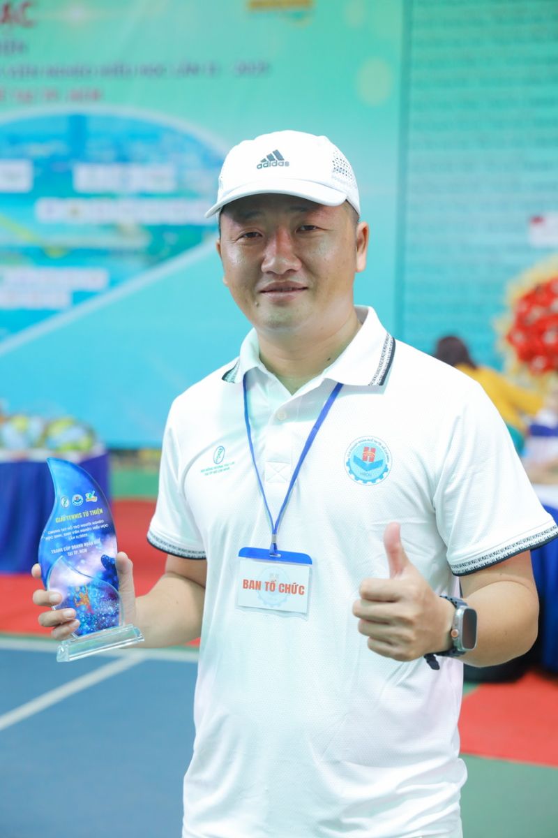 Anh Lộc còn là Phó trưởng Ban Đối ngoại và Công tác xã hội CLB Doanh nhân Huế tại TPHCM. (Ảnh: NVCC)