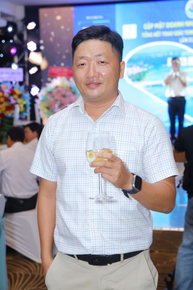 Anh Lộc còn là Phó trưởng Ban Đối ngoại và Công tác xã hội CLB Doanh nhân Huế tại TPHCM. (Ảnh: NVCC)