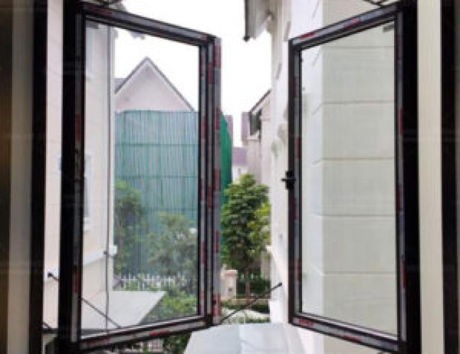 Cửa nh&ocirc;m xingfa mở 2 c&aacute;nh